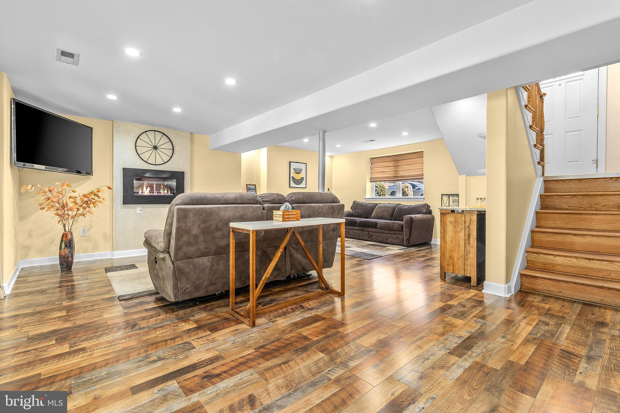 2404 WEIR ROAD