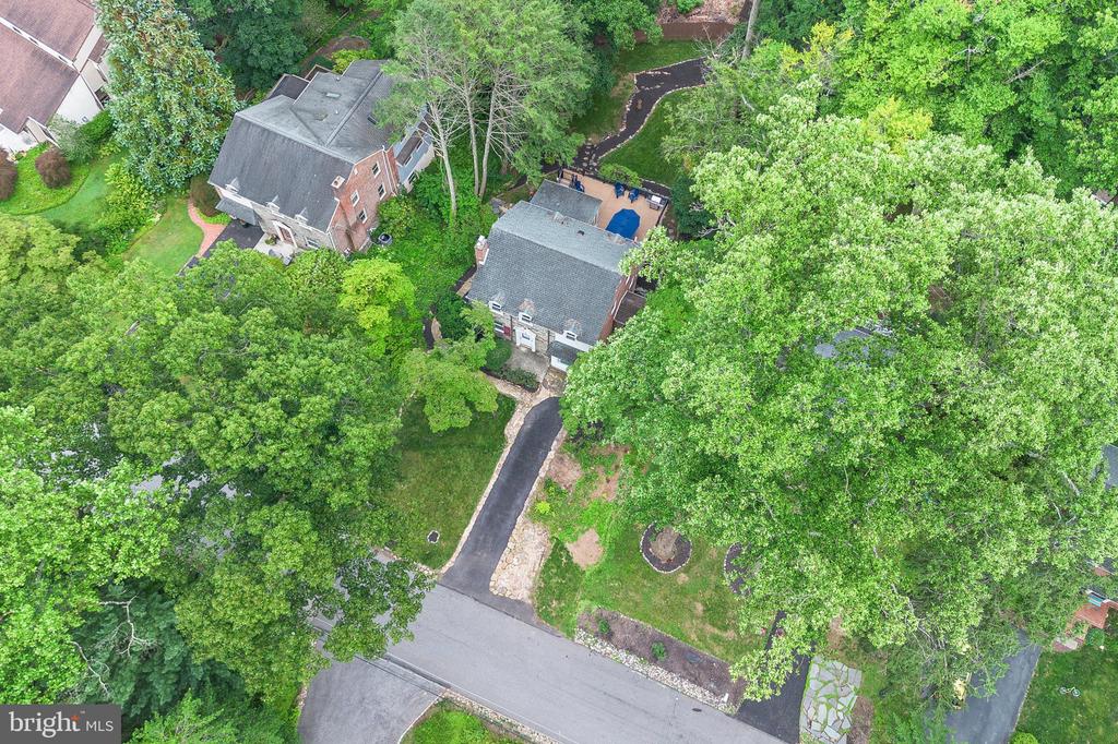 706 PINE RIDGE ROAD