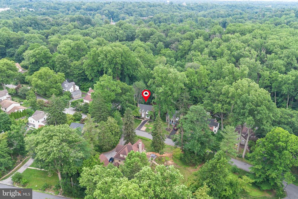 706 PINE RIDGE ROAD