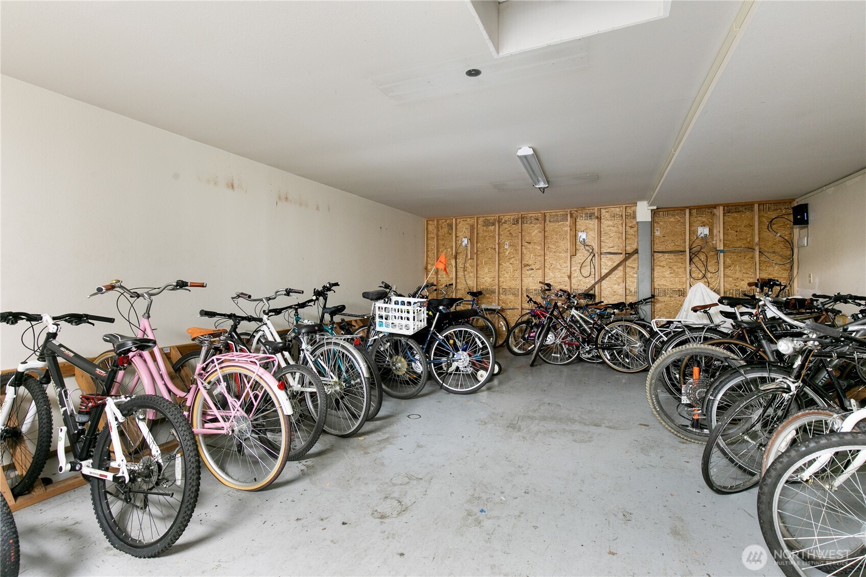 7021 Sand Point Way NE Unit: B310