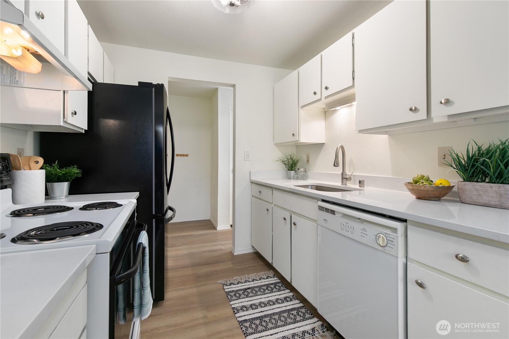 7021 Sand Point Way NE Unit: B310