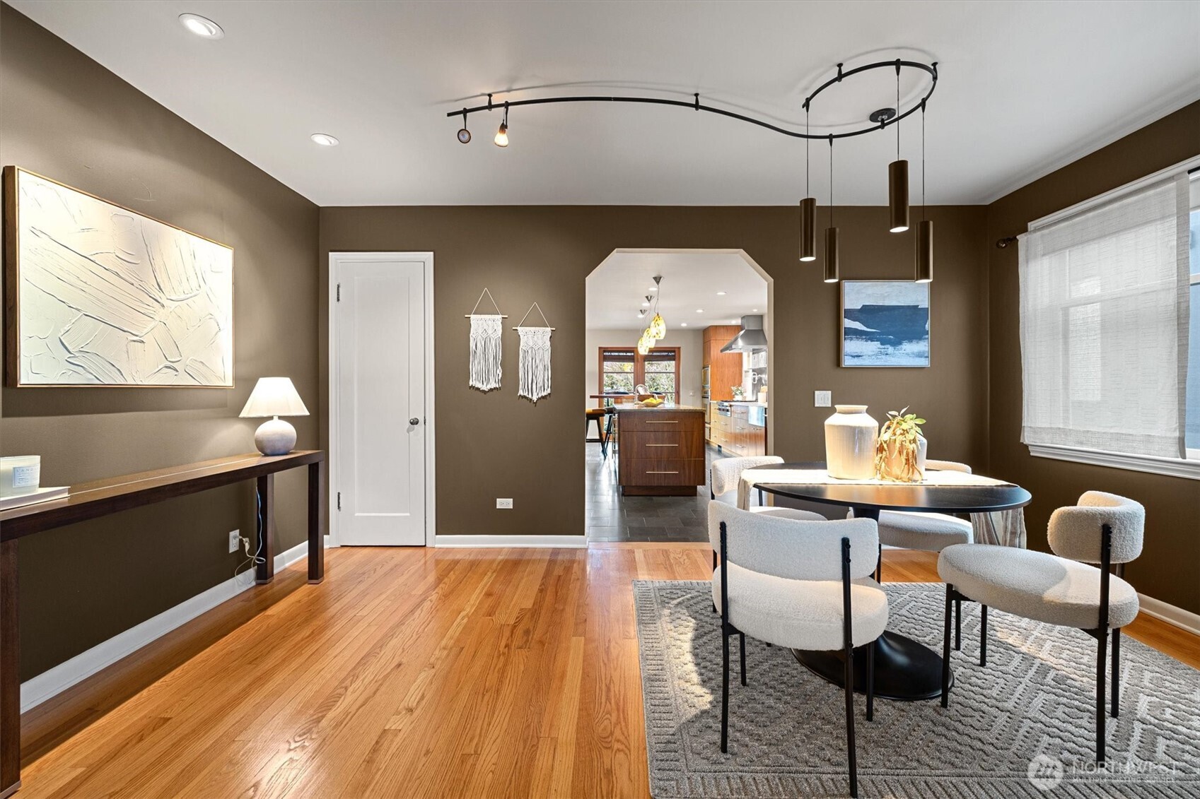 533 NE 89th Street