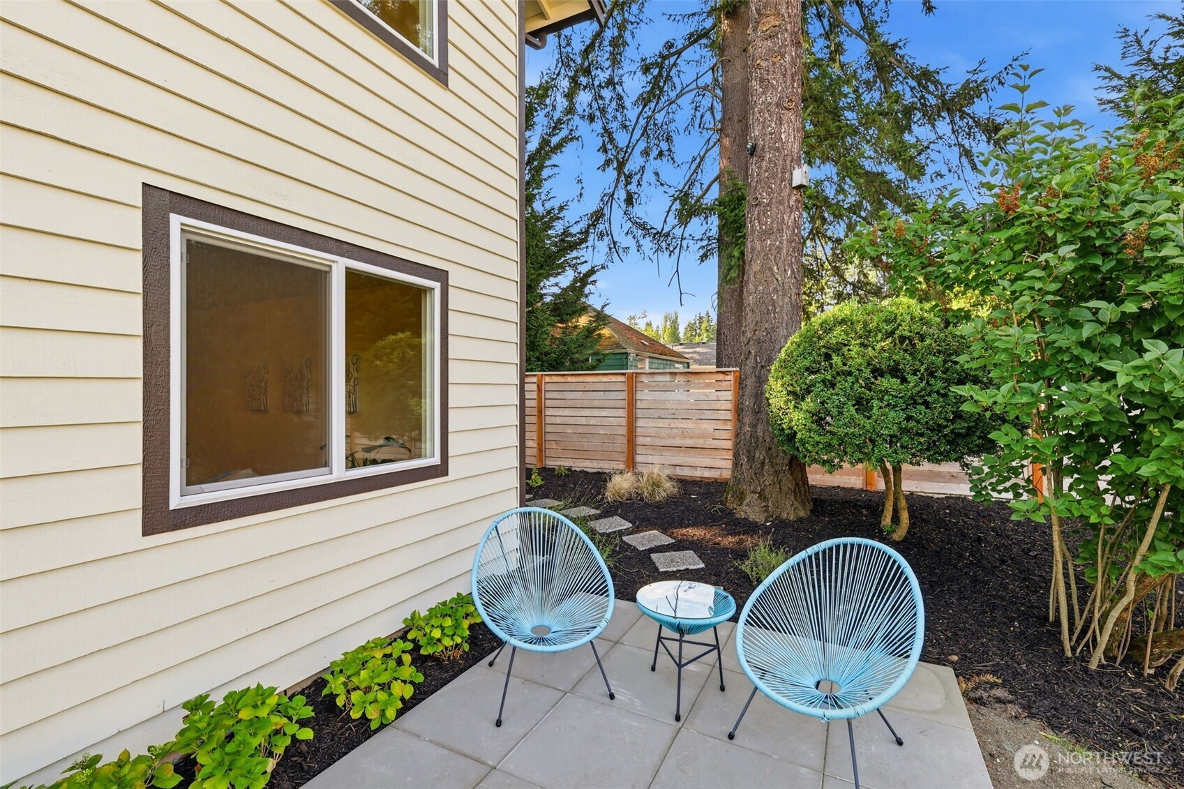12544 25th Avenue NE