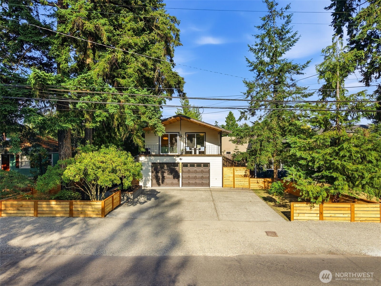 12544 25th Avenue NE