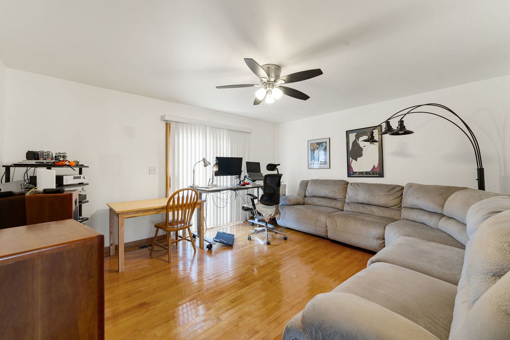 13N568 Gunpowder Lane