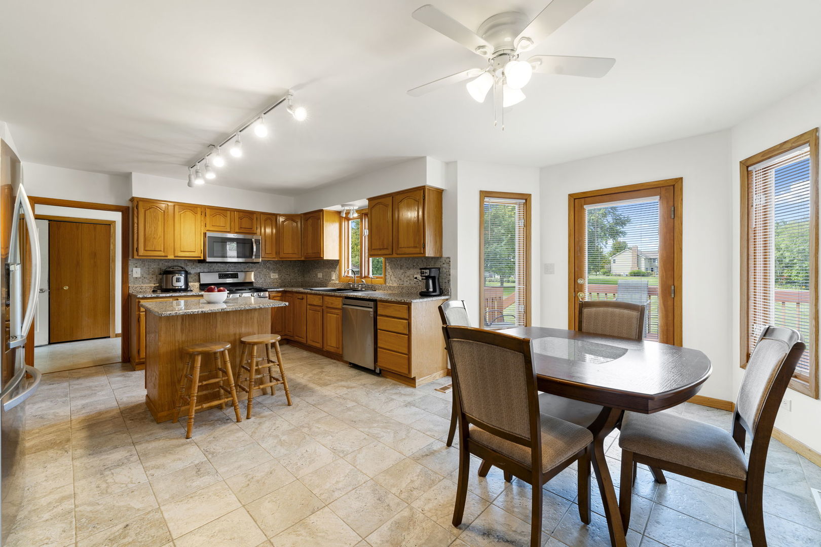 13N568 Gunpowder Lane