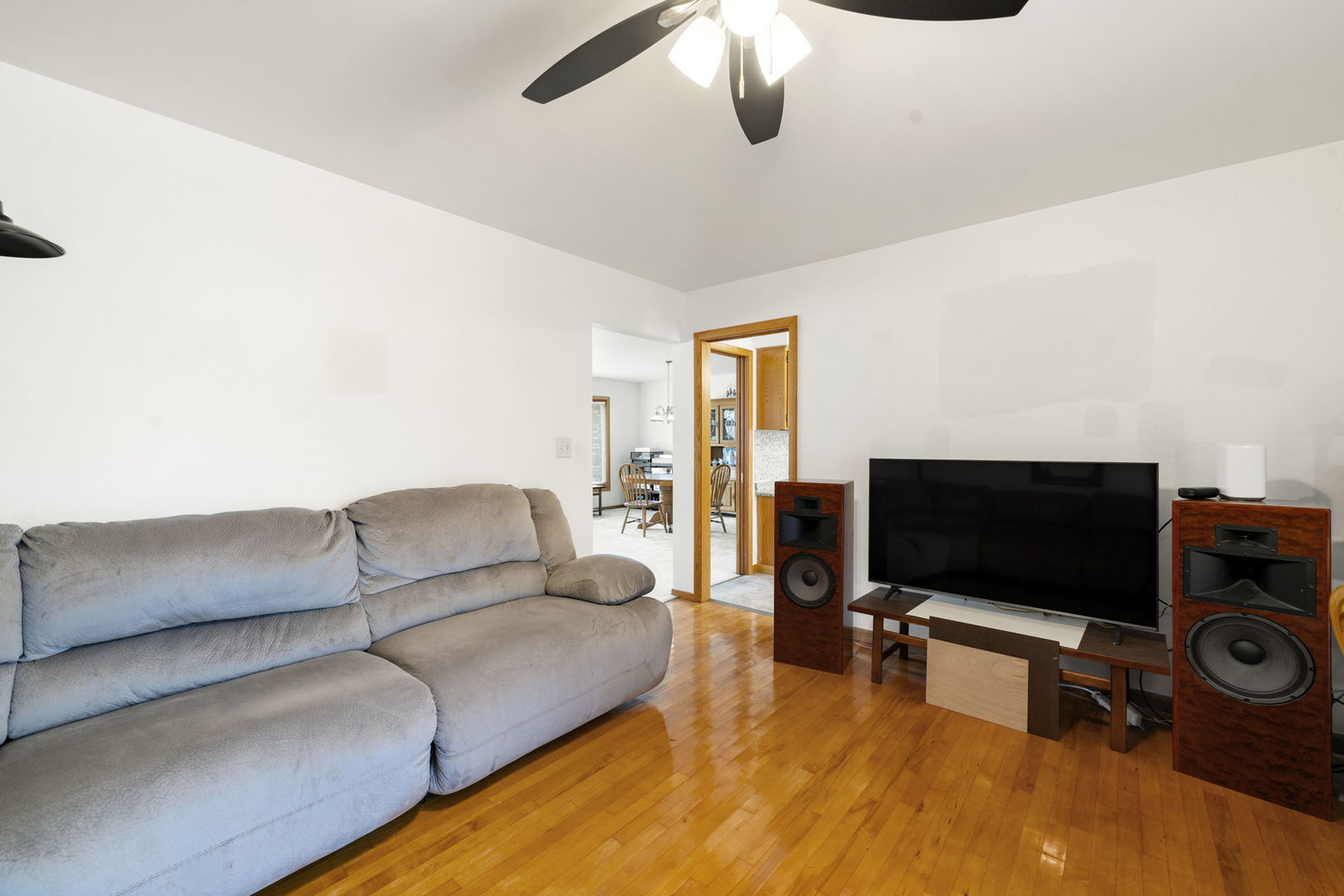 13N568 Gunpowder Lane