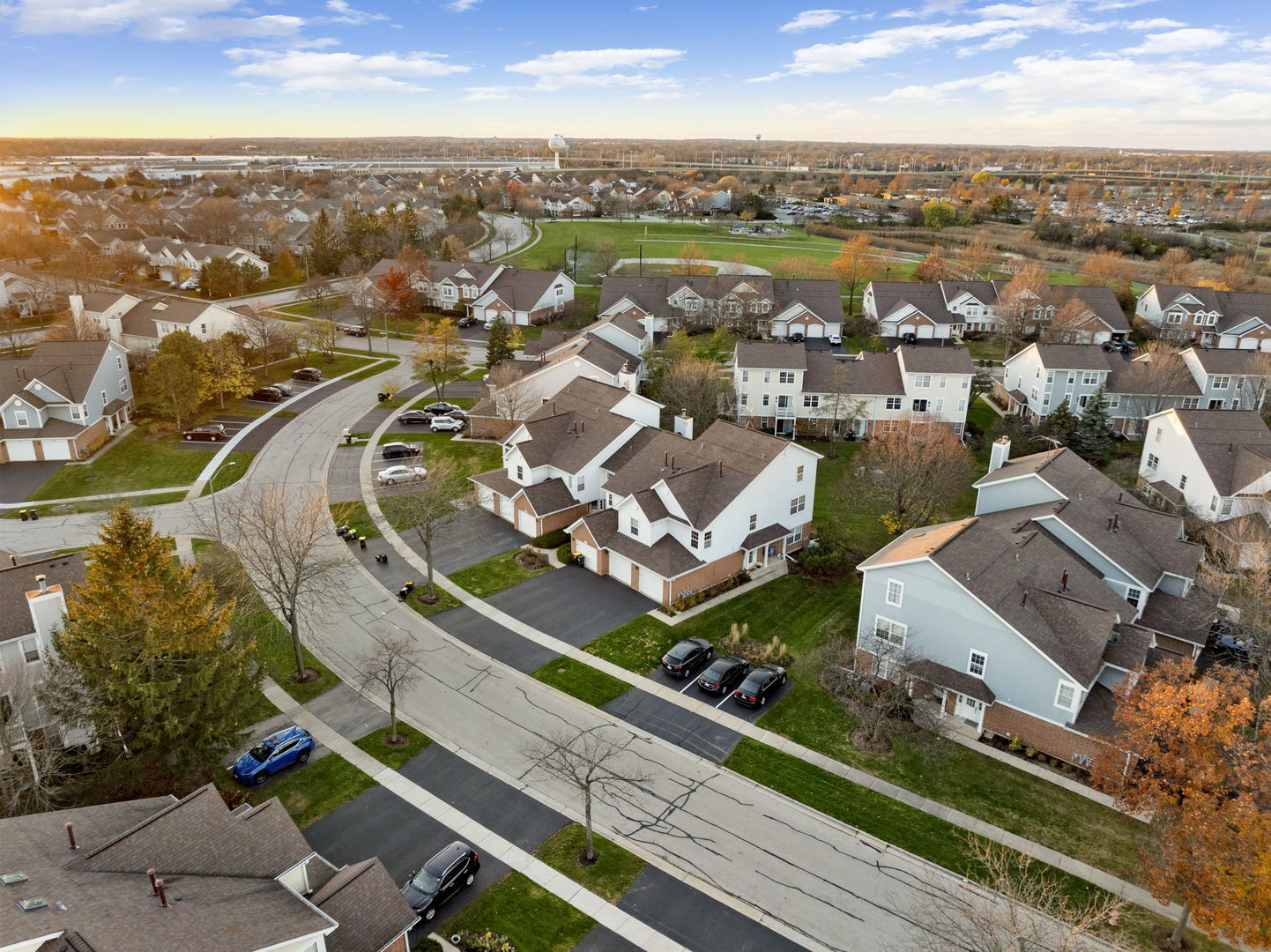 1466 Winfield Way