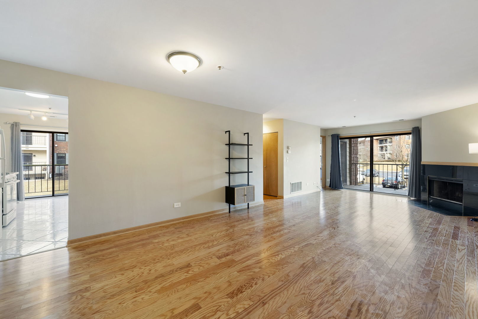 651 Hapsfield Lane Unit: 107