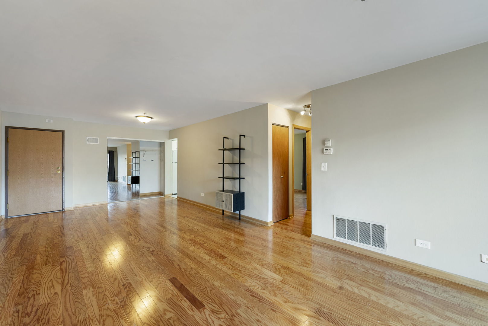 651 Hapsfield Lane Unit: 107
