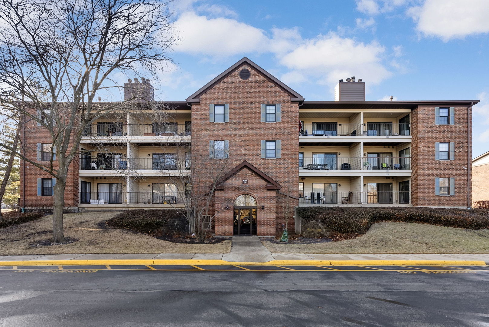 651 Hapsfield Lane Unit: 107