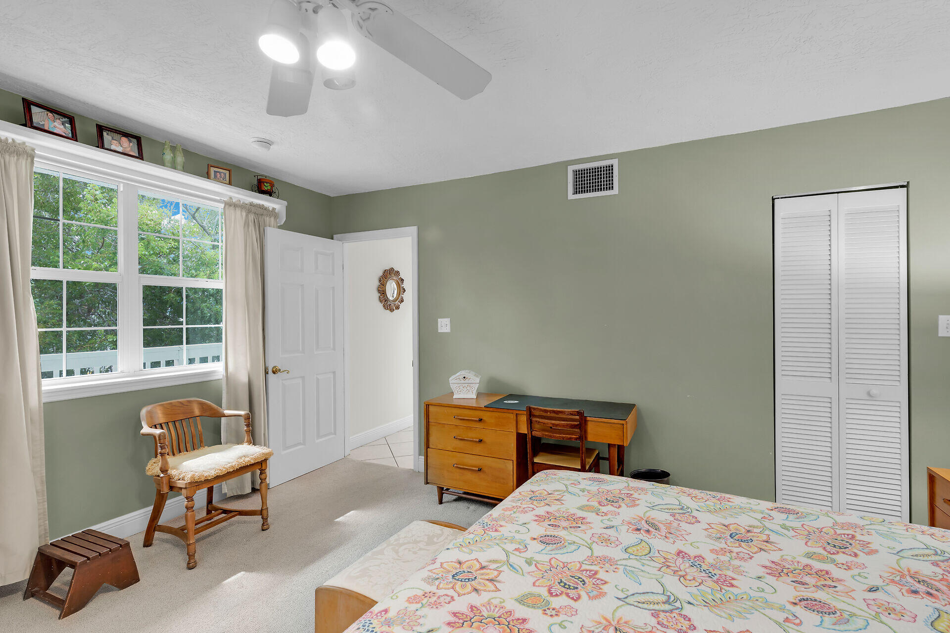 4 Snapper Avenue