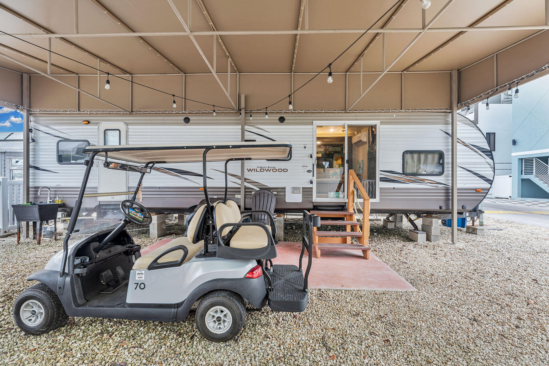 325 Calusa Street Unit: 70