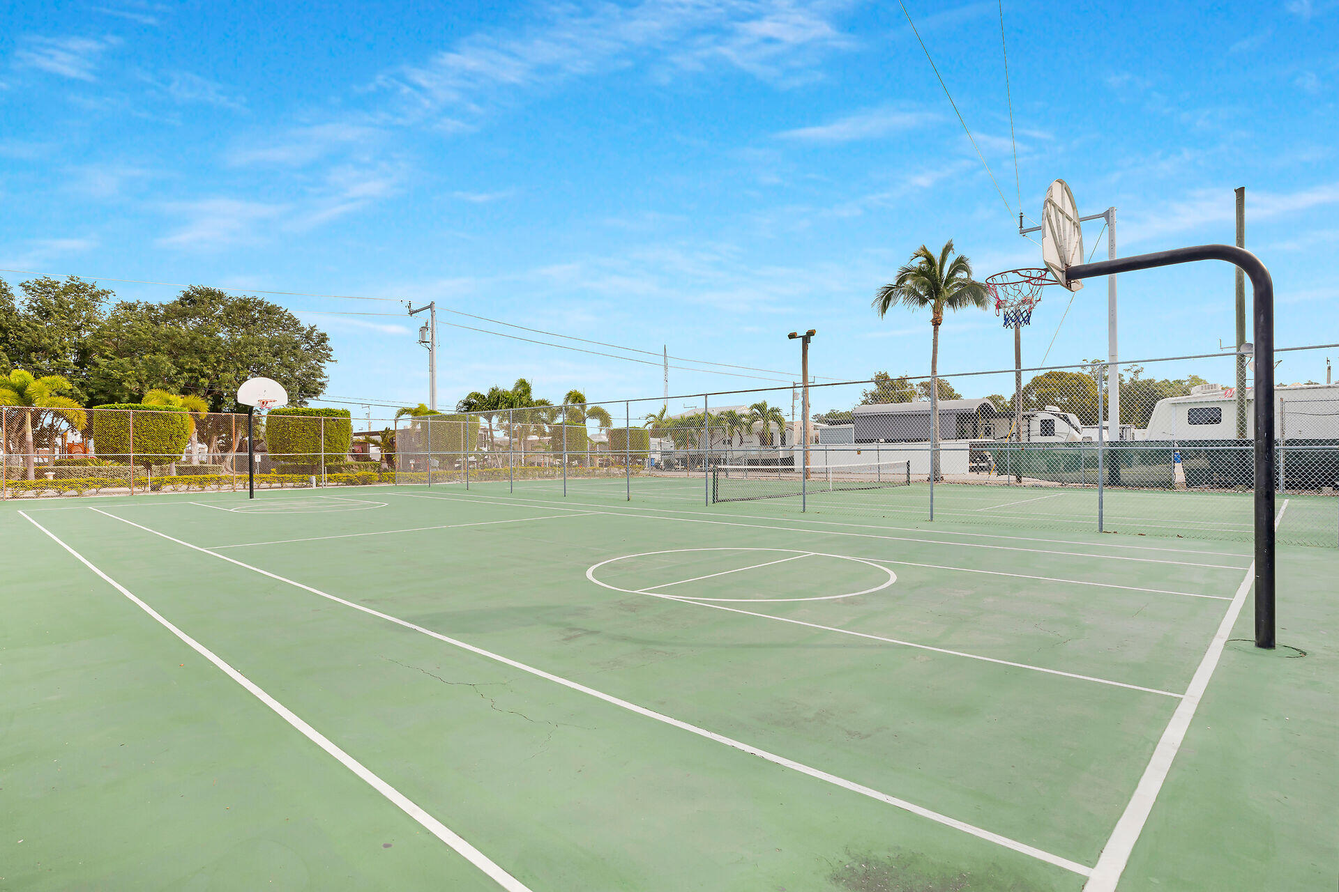 325 Calusa Street Unit: 70