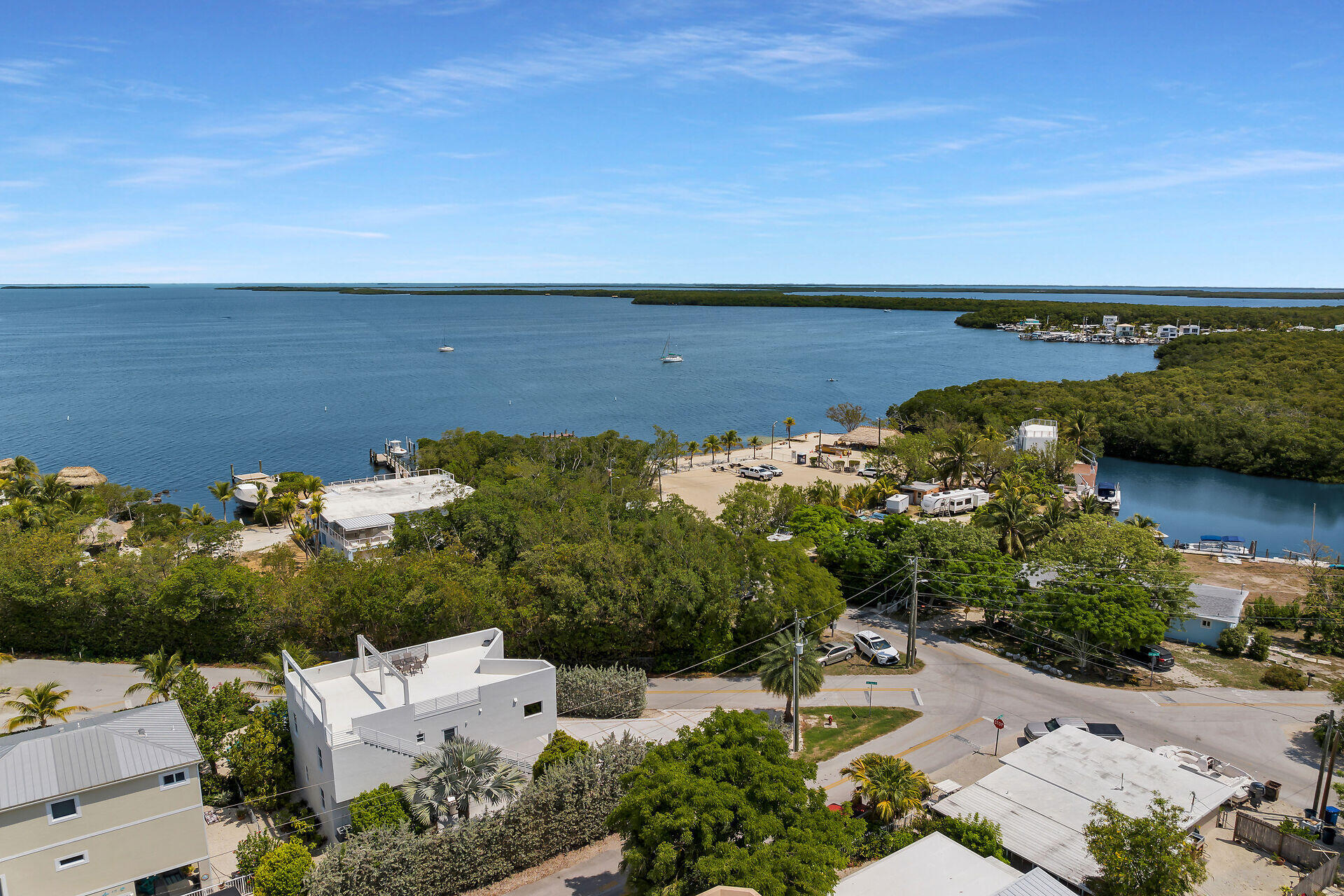 21 Lakeview Drive