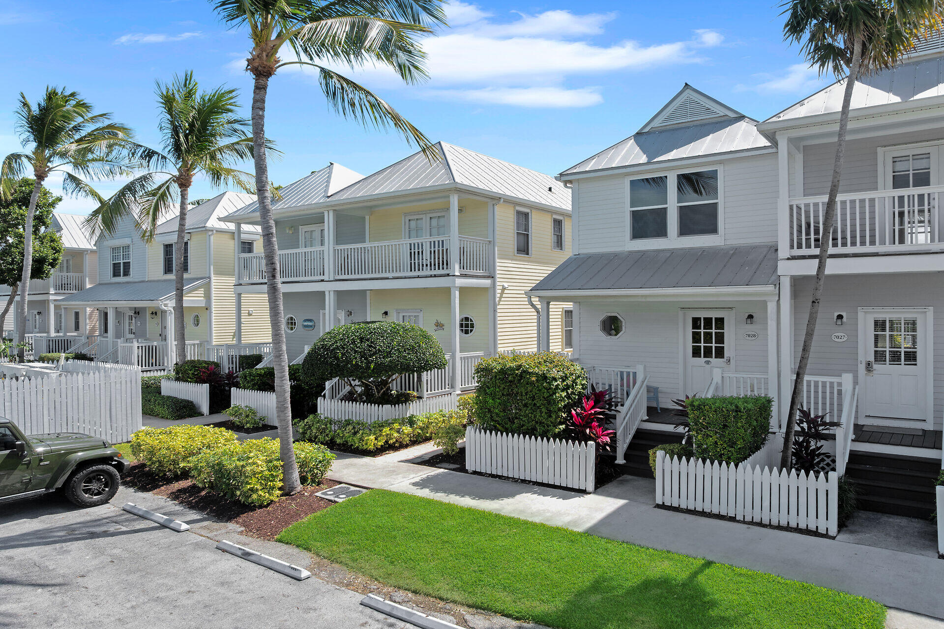 7028 Harbor Village Drive