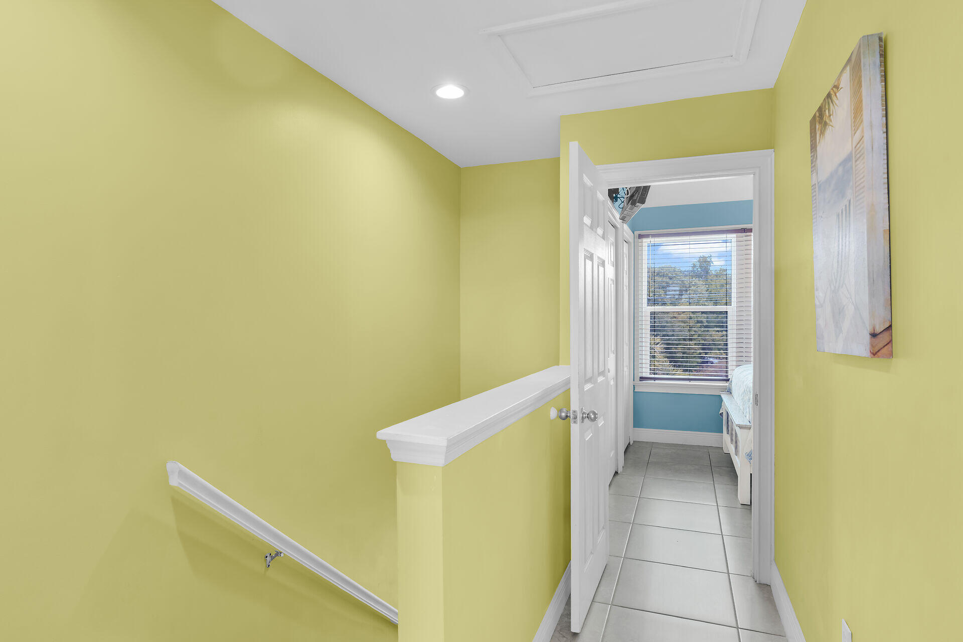 7028 Harbor Village Drive