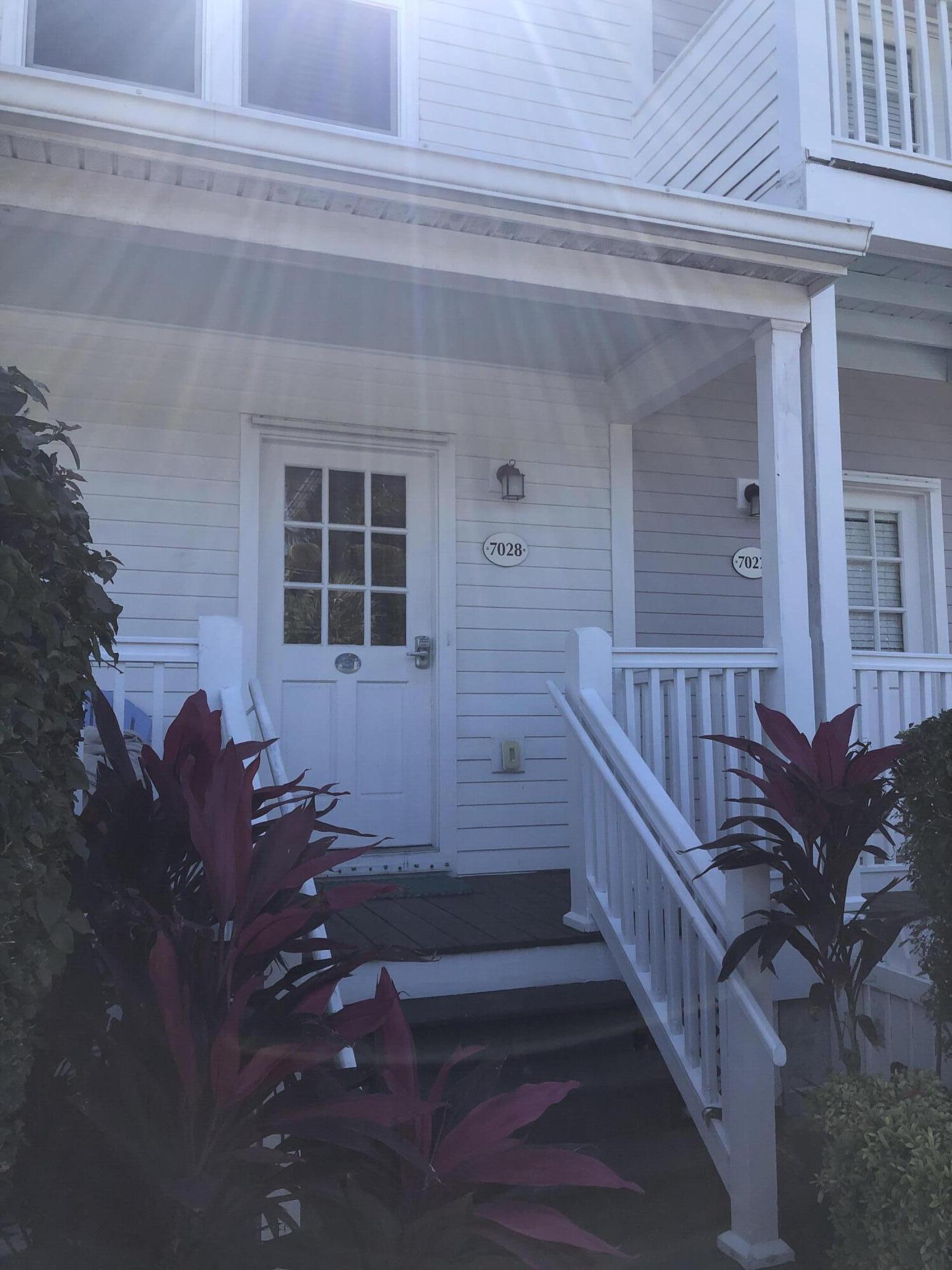 7028 Harbor Village Drive