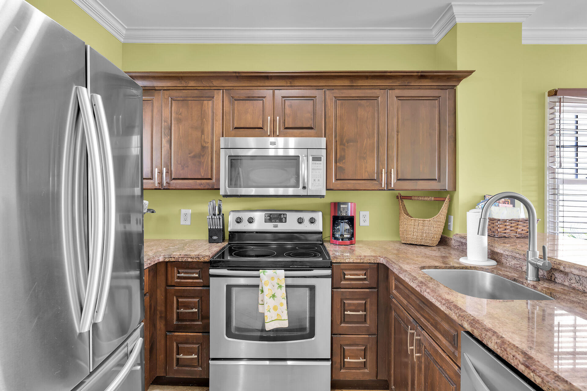 7028 Harbor Village Drive