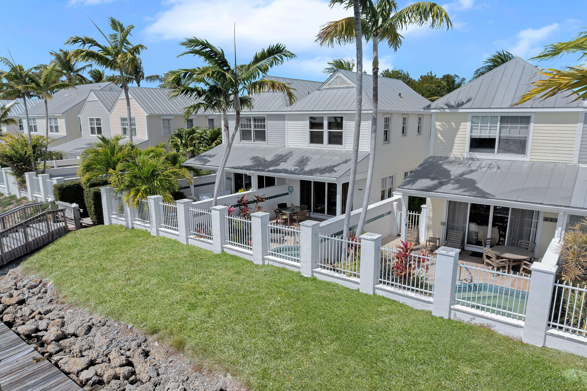 7028 Harbor Village Drive