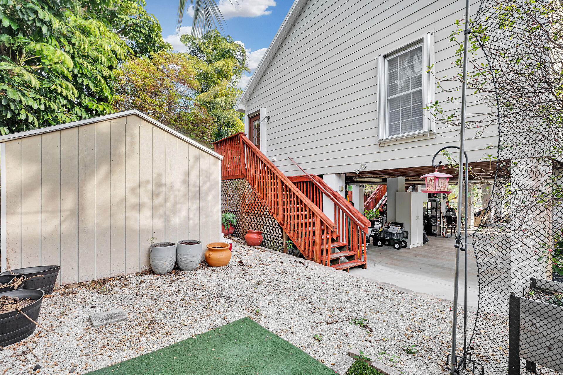 307 Avenue B
