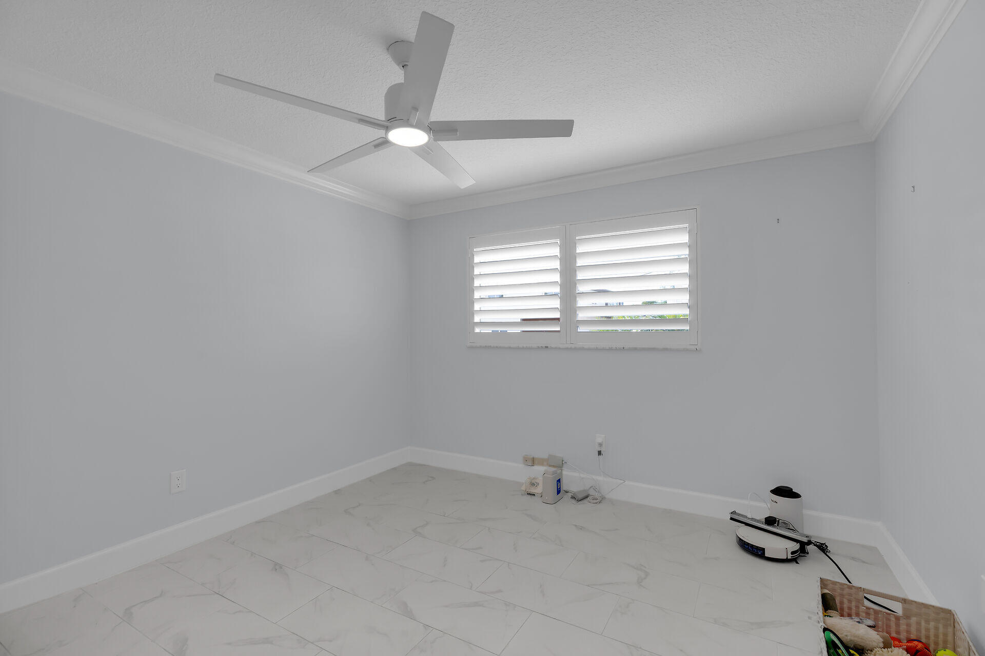 169 Venetian Way