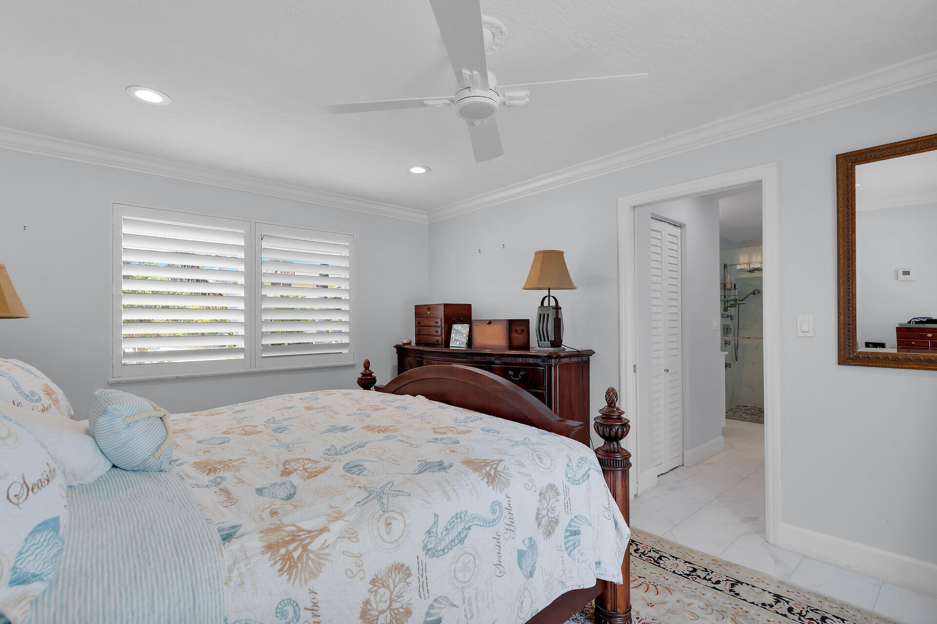 169 Venetian Way