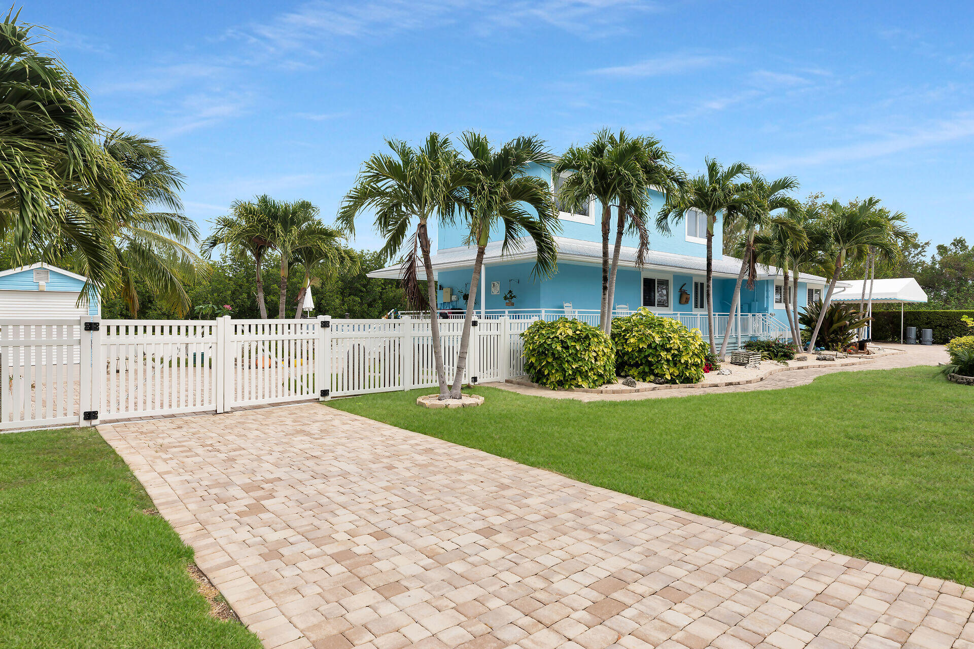 169 Venetian Way