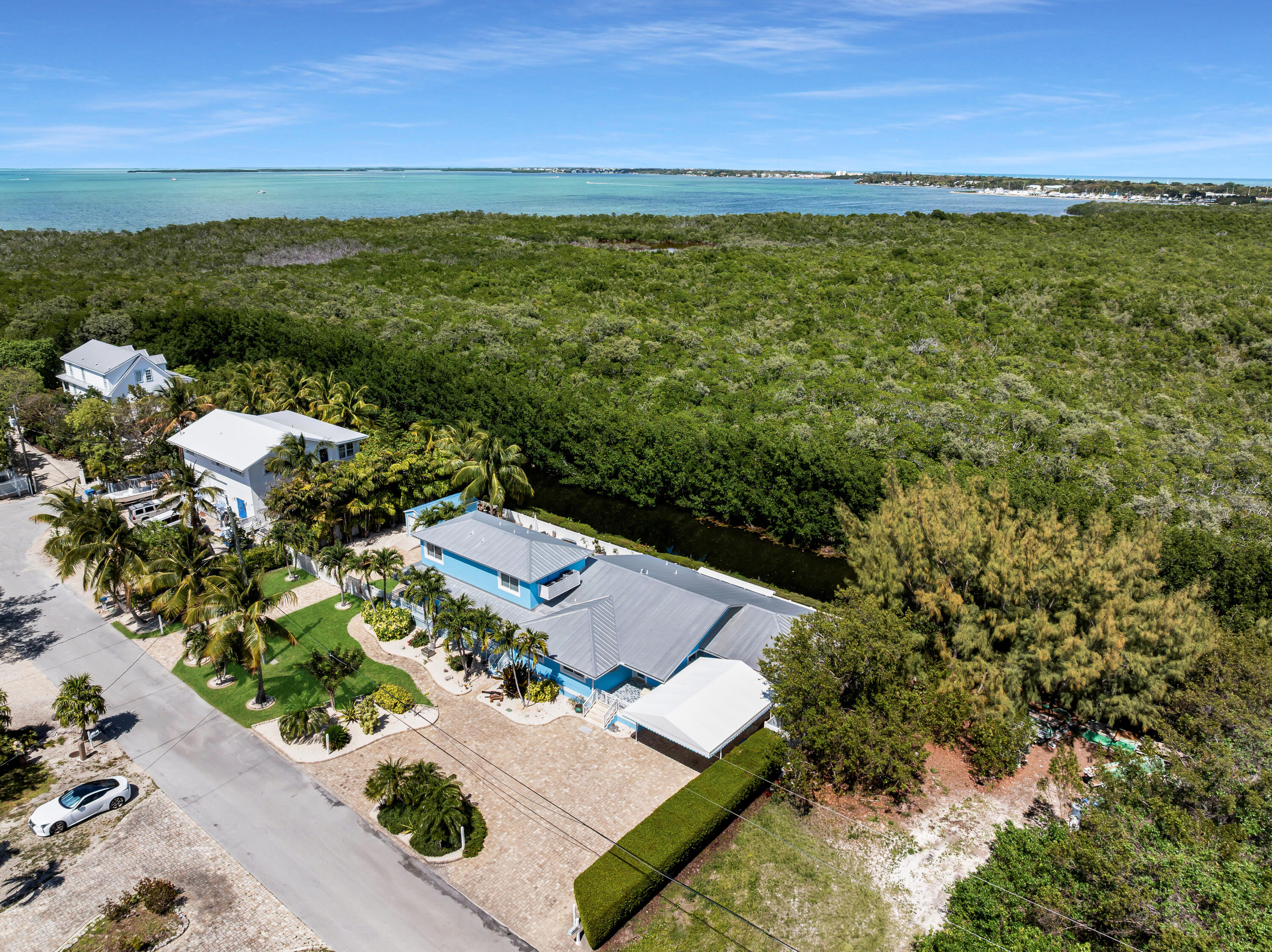 169 Venetian Way