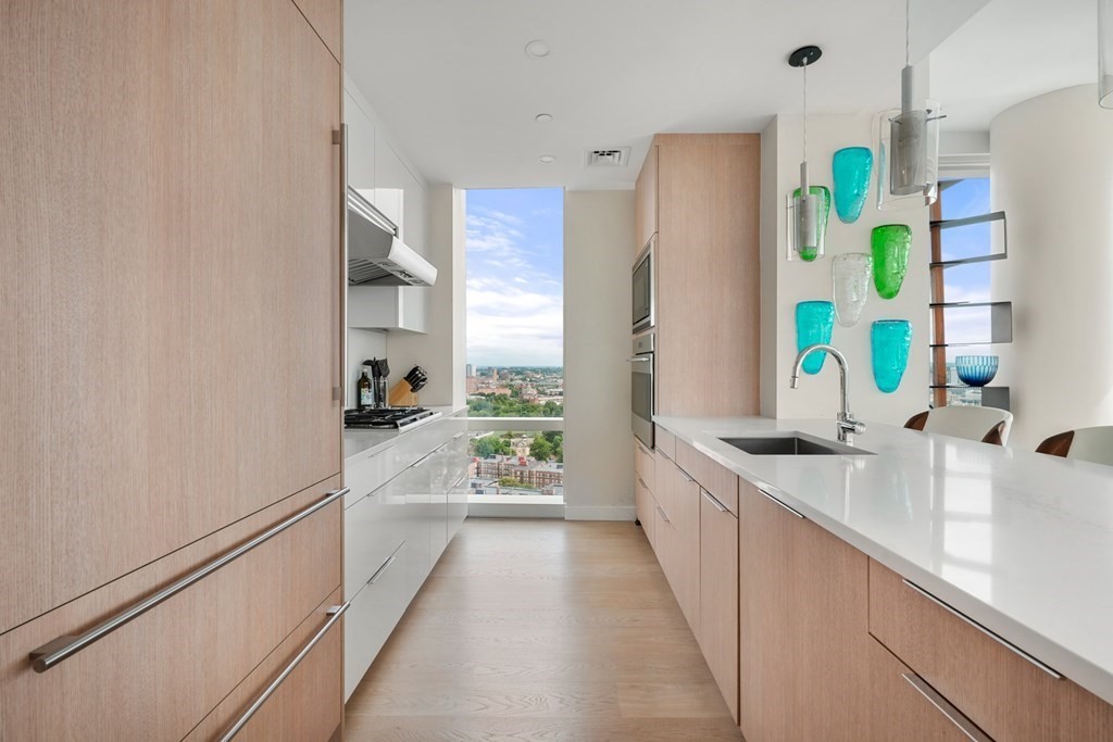 188 Brookline Ave # 22A
