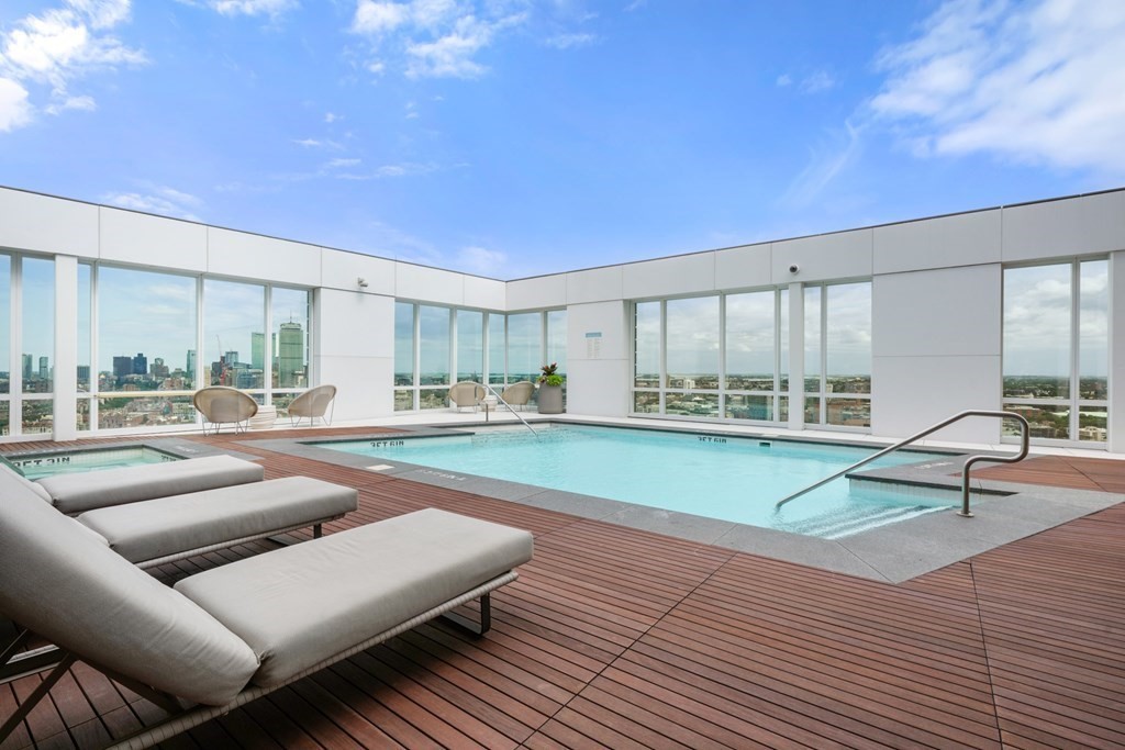 188 Brookline Ave # 22A