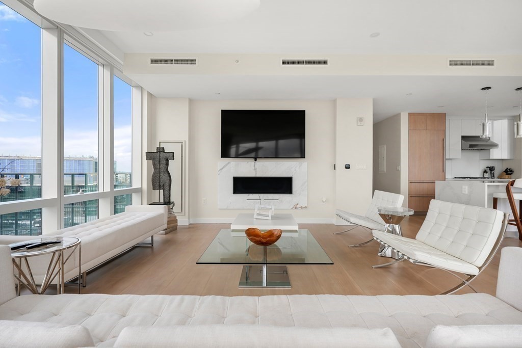 188 Brookline Ave # 22A
