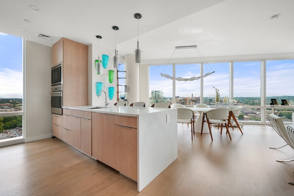 188 Brookline Ave # 22A
