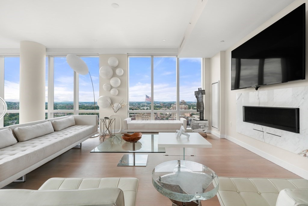 188 Brookline Ave # 22A