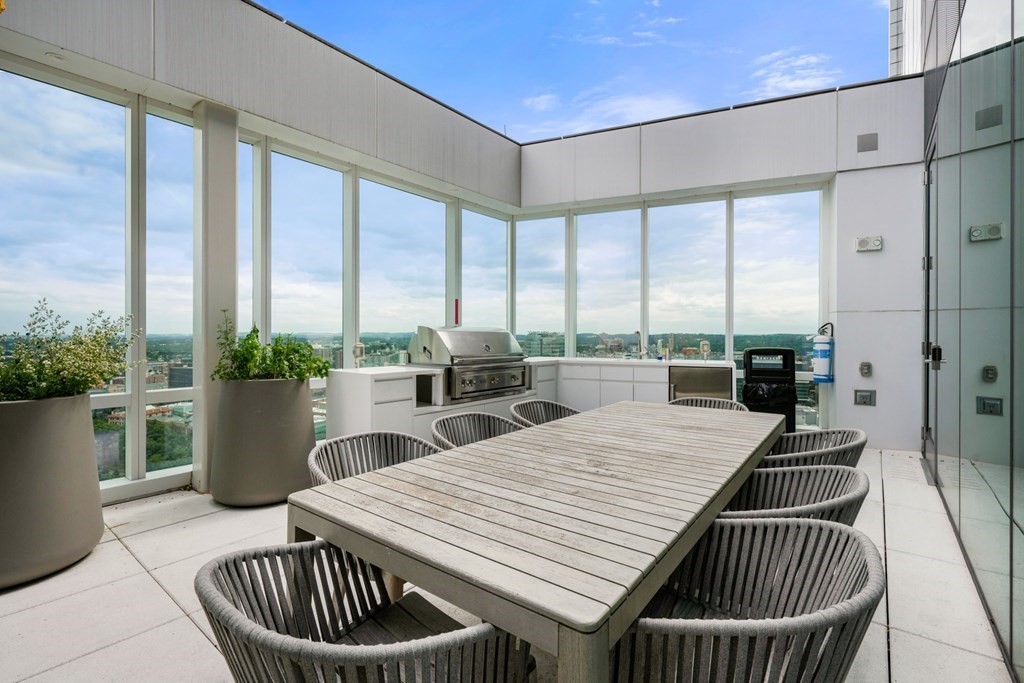 188 Brookline Ave # 22A