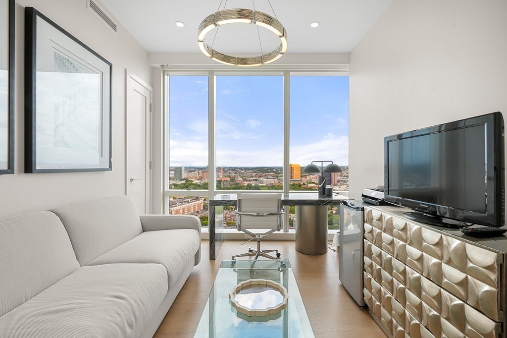 188 Brookline Ave # 22A