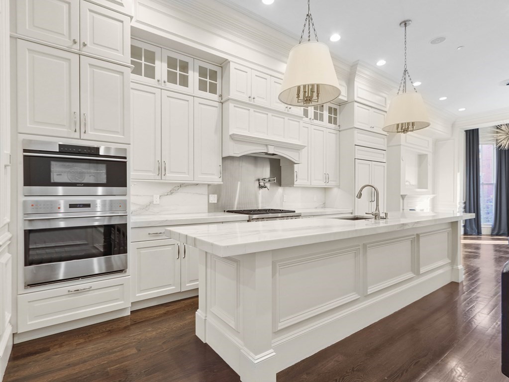 5 Marlborough St Unit: TH