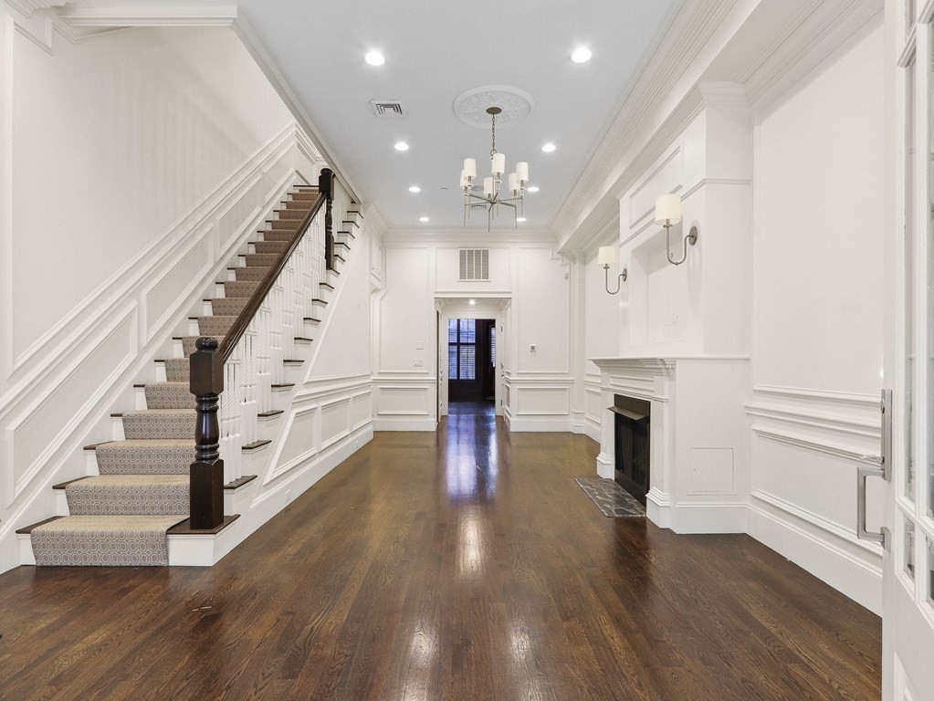 5 Marlborough St Unit: TH
