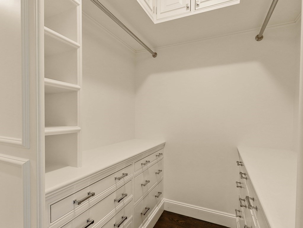 5 Marlborough St Unit: TH