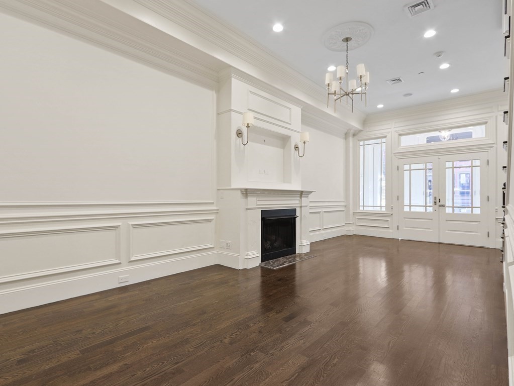 5 Marlborough St Unit: TH