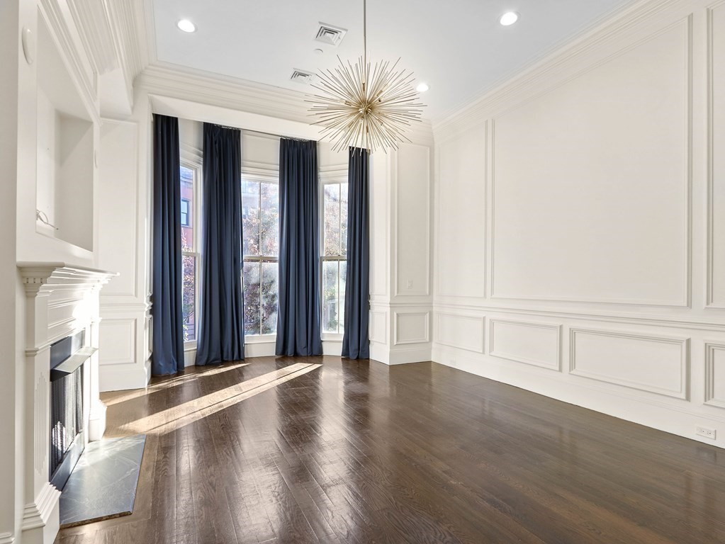 5 Marlborough St Unit: TH