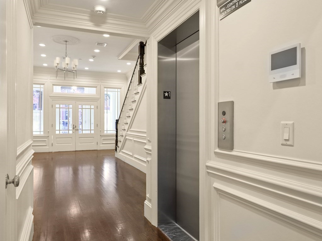 5 Marlborough St Unit: TH