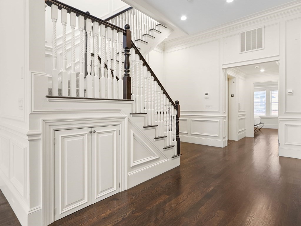 5 Marlborough St Unit: TH