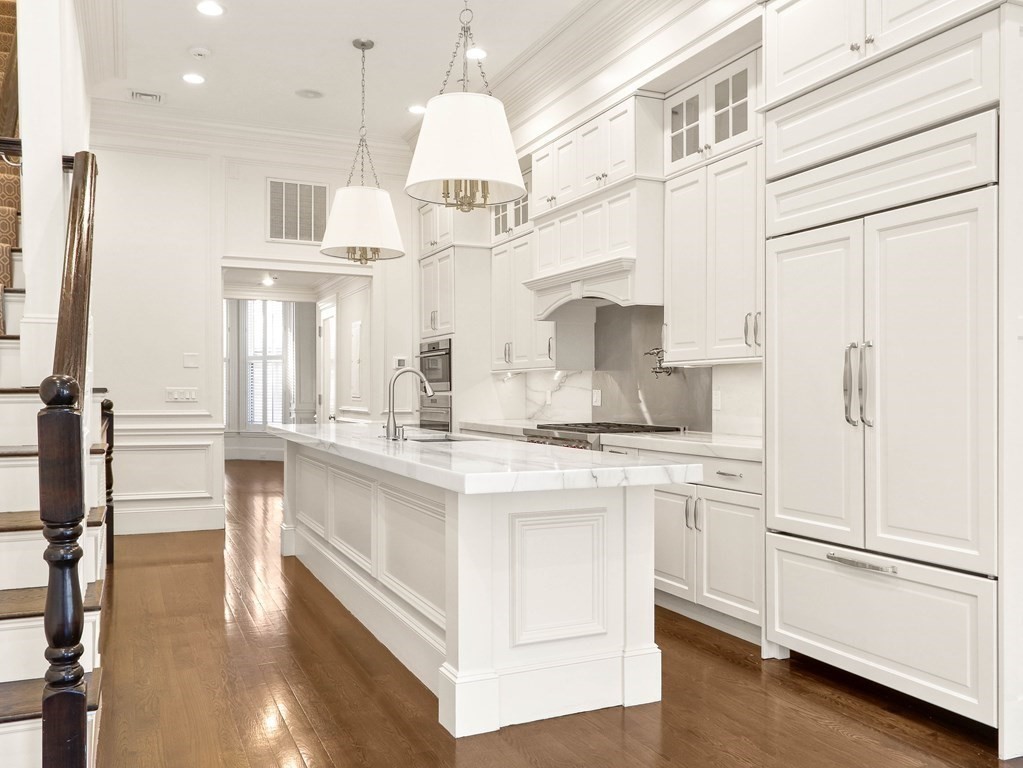 5 Marlborough St Unit: TH