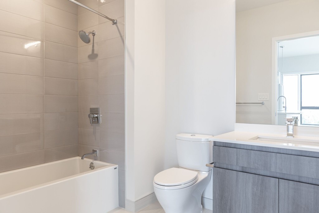 45 West Third # 416