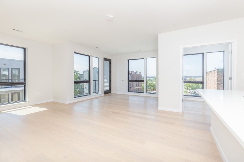 45 West Third # 416