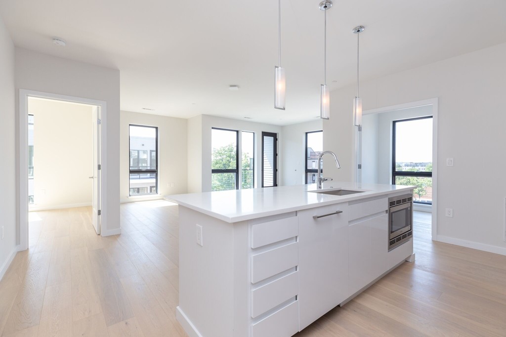 45 West Third # 416