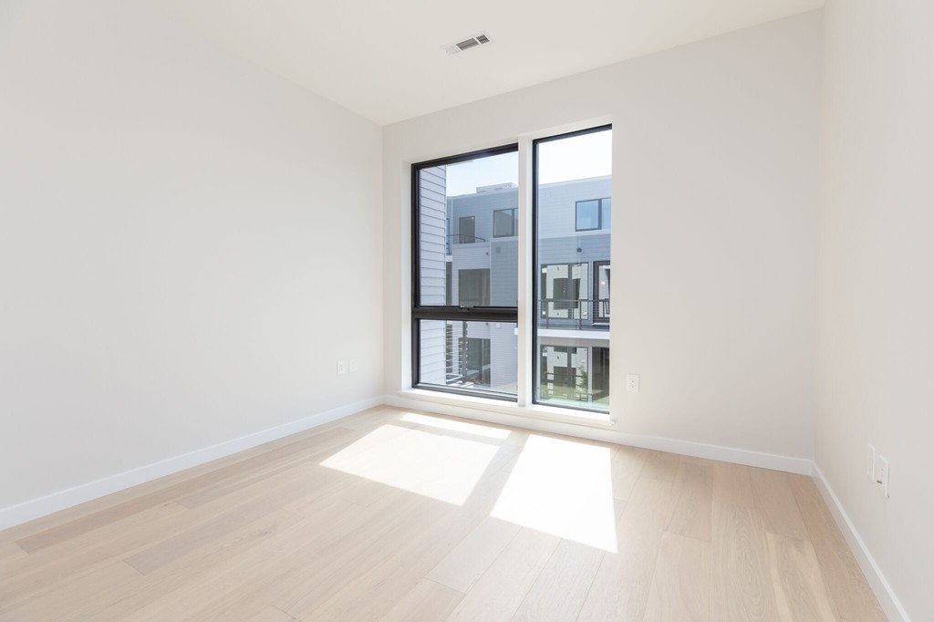 45 West Third # 416