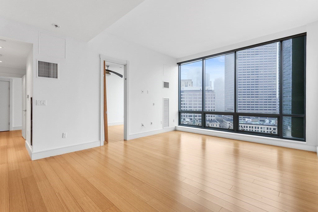45 Province St # 1903