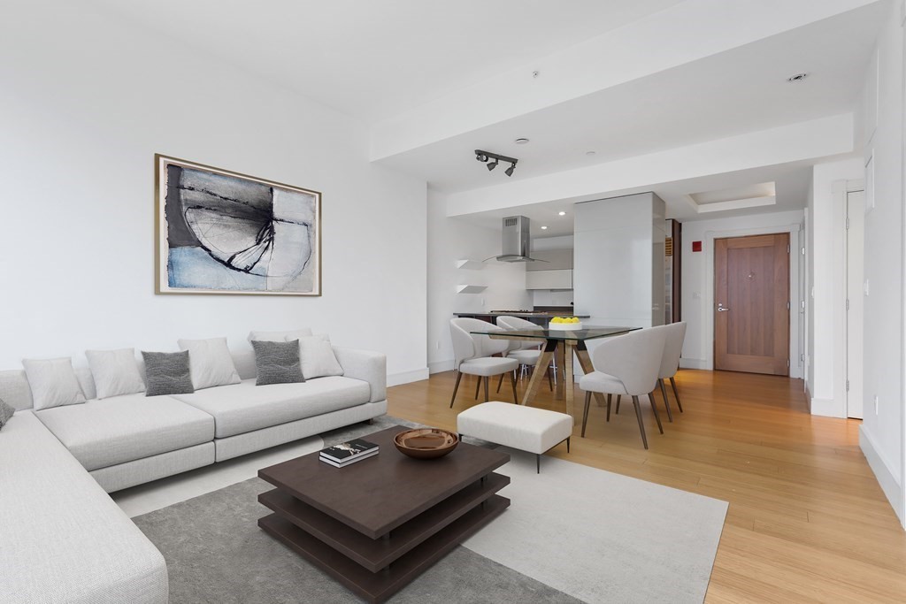 45 Province St # 1903